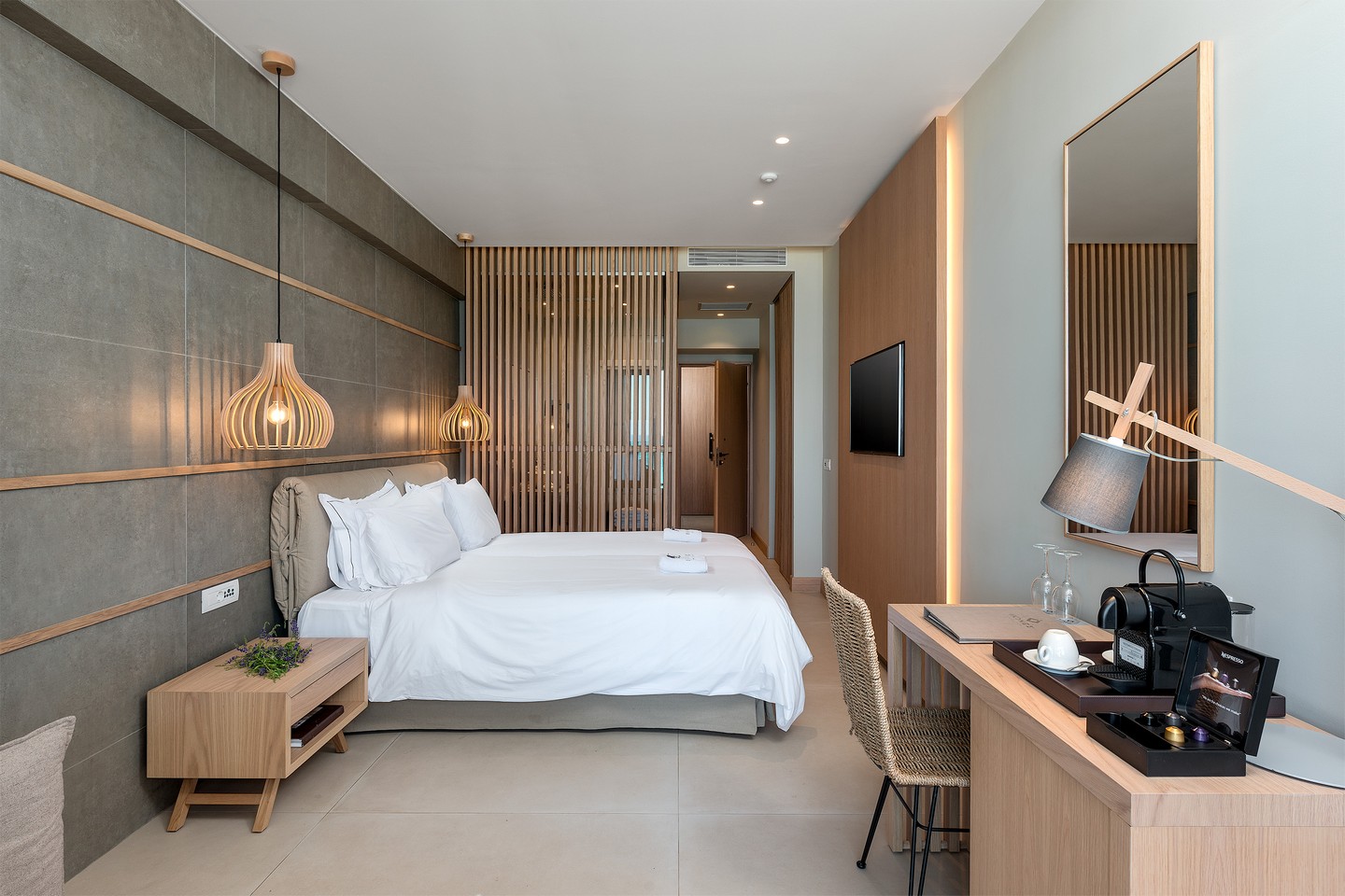 SEA VIEW SUITE 2